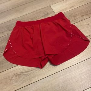 Lululemon Find Your Pace dark red shorts size 6
